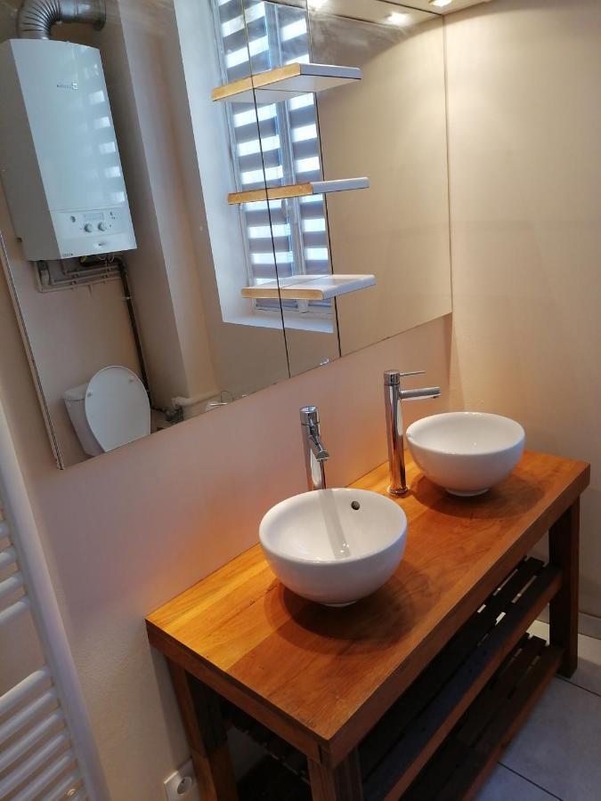 Au Thiernois Apartman Thiers Kültér fotó