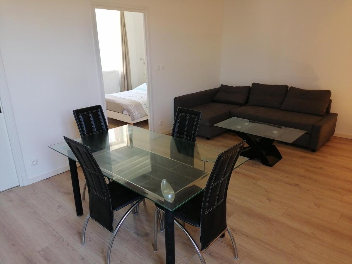 Au Thiernois Apartman Thiers Kültér fotó