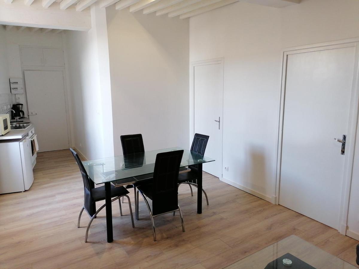Au Thiernois Apartman Thiers Kültér fotó